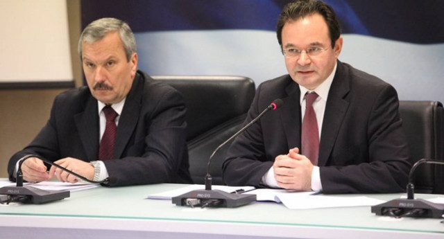 Κουσελάς - Παπακωνσταντίνου: Το παρασκήνιο μιας ατυχούς συγκατοίκησης