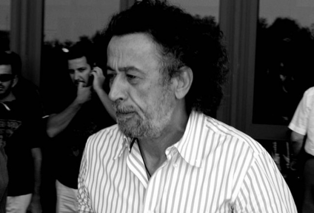 Ο Μάκης-«Ρομπέν» που άφησε το δάσος και μένει στην Εκάλη