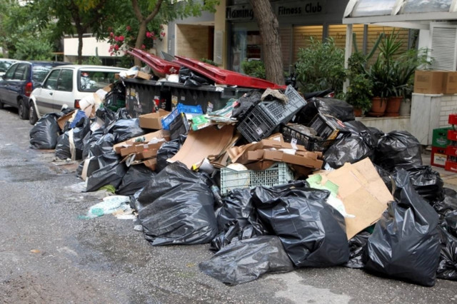 Νέα παρέμβαση της Εισαγγελίας για τα σκουπίδια