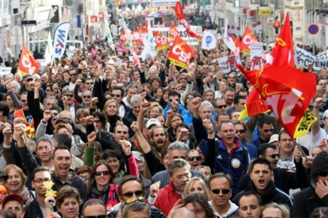 Στους δρόμους σήμερα οι Γάλλοι