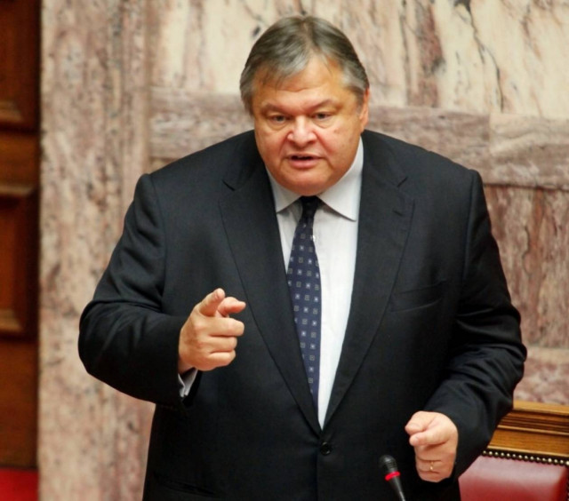 Παράπονα Βενιζέλου για καψόνια από την Τρόικα