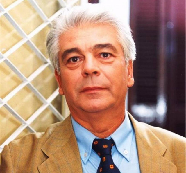 Ένας χρόνος newsbomb: Ευχές από τον Γ. Μόρτζο