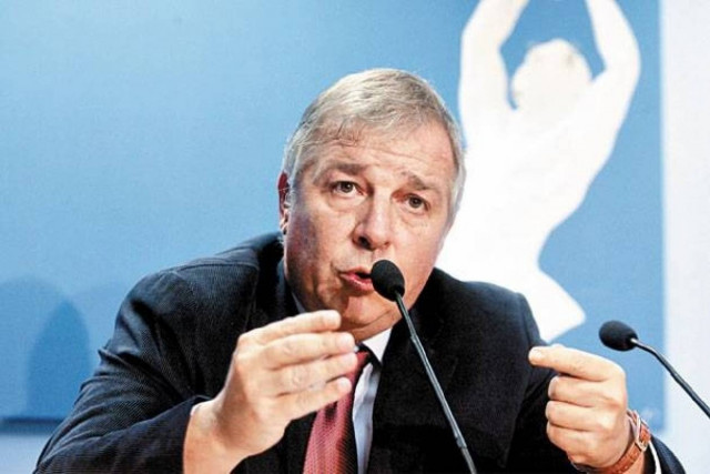 Στην Κρακοβία ο Μπιτσαξής