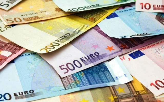 Reuters: Πως το «κούρεμα» συνδέεται με τις αποκρατικοποιήσεις