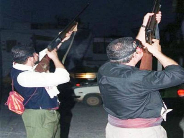 Τραυματισμός 18χρονου από μπαλωθιές