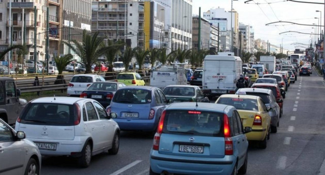 Κυκλοφοριακό χάος στους δρόμους της Αθήνας