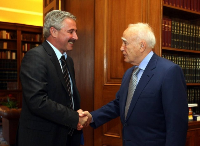 Συνάντηση Παπούλια - Μανιάτη