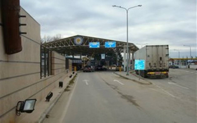 Στη δικαιοσύνη το ΥΠΟΙΚ κατά των τελωνειακών