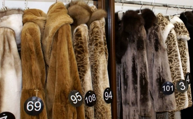 Οι γούνες είναι ακριβές... και οι ληστές το ήξεραν