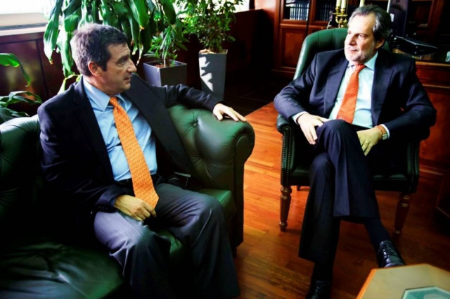 Συνάντηση Παπουτσή – Καμίνη