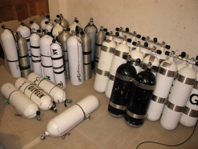 Φιάλες οξυγόνου κατά ΑΤΜ