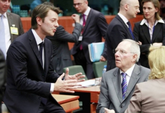 Μετρά αντίστροφα ο χρόνος για το ελληνικό «κούρεμα»