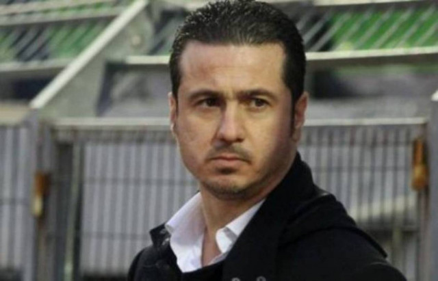 Τάκλιν Μαχλά στον Βατσινά