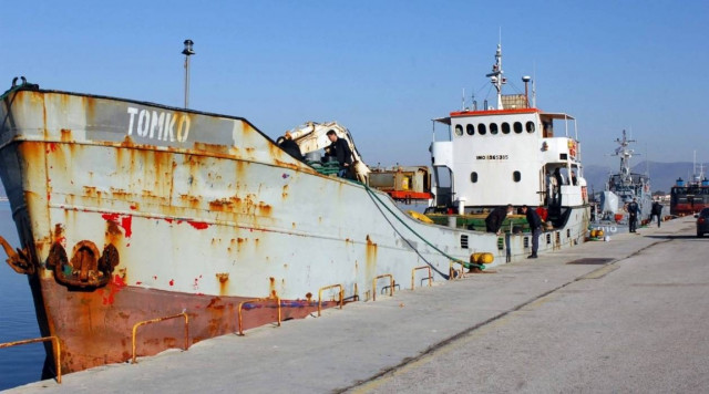 Καταδίωξη πλοίου με λαθραία τσιγάρα