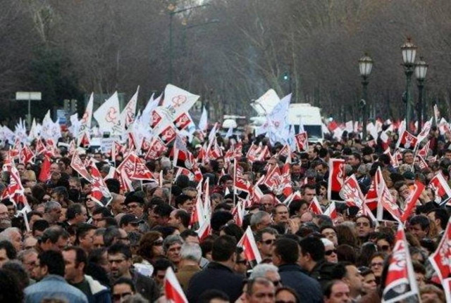 Στους δρόμους και οι Πορτογάλοι