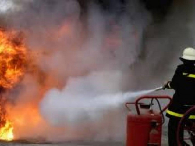 Περιλούστηκε με βενζίνη και αυτοπυρπολήθηκε!