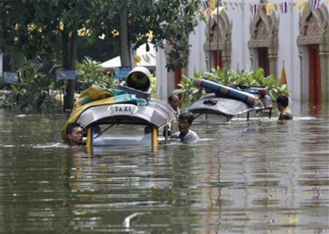 Απέραντη λίμνη η Ταϊλάνδη