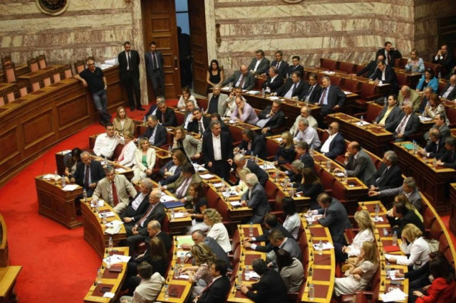 Αλλαγή πολιτικής ζητούν 28 βουλευτές του ΠΑΣΟΚ