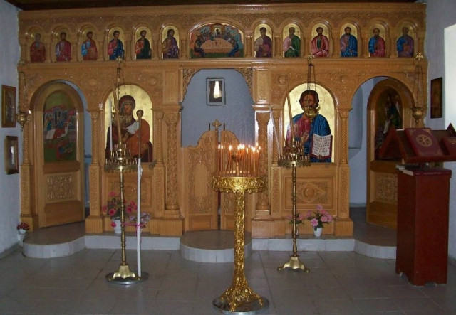 Έκλεβαν παγκάρια και πετρέλαιο από εκκλησίες