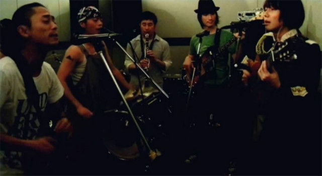 «Βασανιστείτε με... τσικουλάτα»