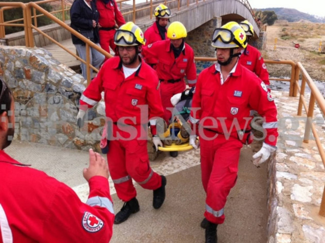 Το τσουνάμι χτυπά τα Χανιά!