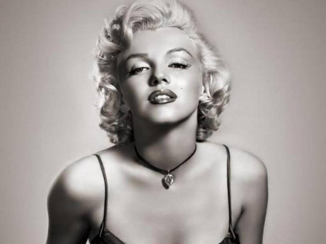 Κερδίζουν λεφτά και ... μετά θάνατον