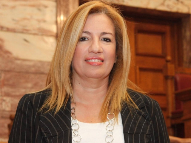 Γεννηματά: Στον πόλεμο δεν πας με εκλογές