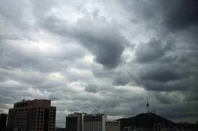 Αμετάβλητη η θερμοκρασία με δυνατούς ανέμους