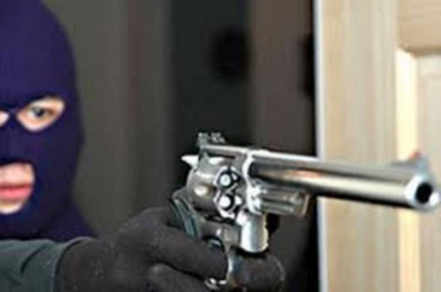 Άρπαξαν από επιχειρηματία 213.000 ευρώ!