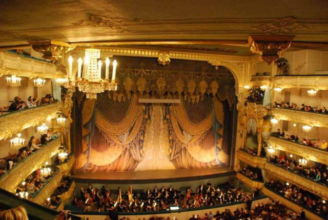 Το θέατρο Μπολσόι ανοίγει ξανά αυλαία