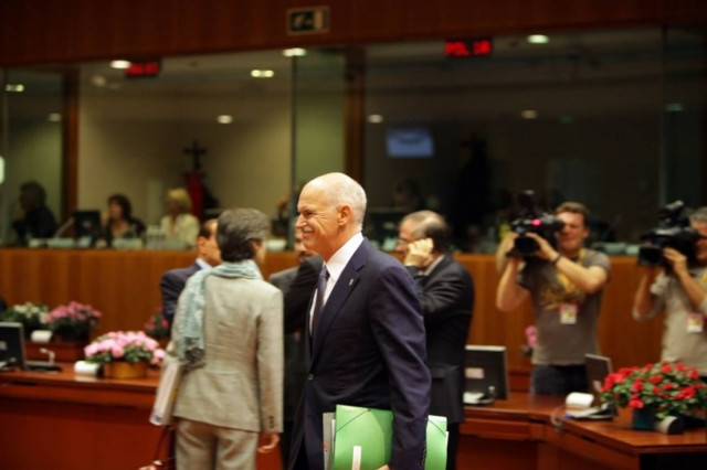 Αρνητικά κρίνουν οι Έλληνες το «κούρεμα»