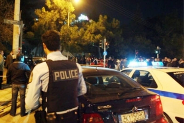 Τοποθέτησαν βόμβα σε κατάστημα αλλοδαπού