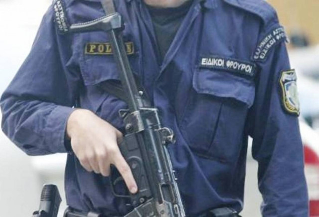 Ειδικός φρουρός πιάστηκε στα χέρια με άνδρες της ΔΙΑΣ