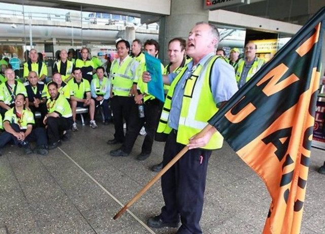 Τη Δευτέρα η απόφαση για τα καθηλωμένα αεροσκάφη της Qantas