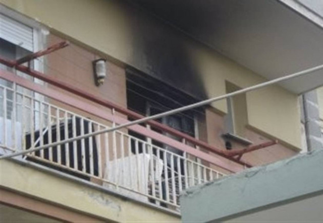 Πυρκαγιά σε διαμέρισμα στη Ν. Σμύρνη