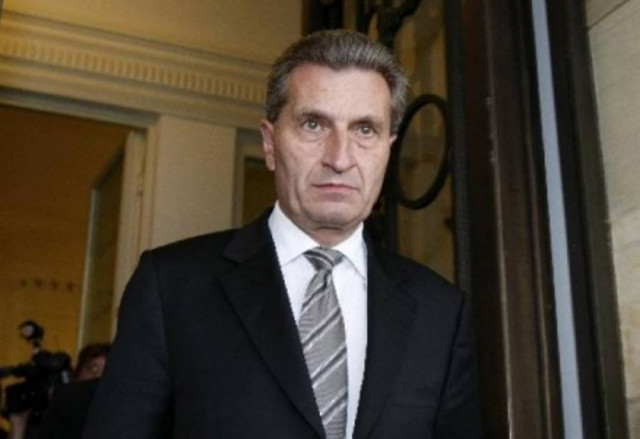 «Ο Παπανδρέου θέτει σε κίνδυνο το ευρώ»