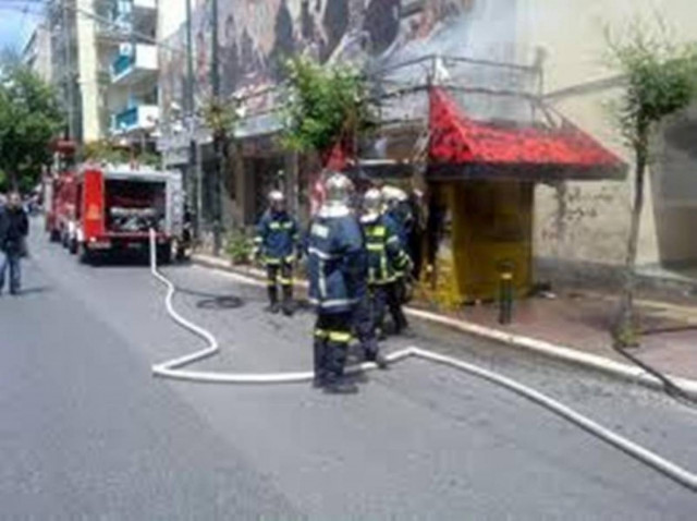 Στις φλόγες περίπτερο στην Αλεξανδρούπολη