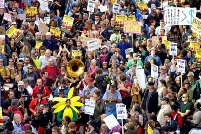 Οι «Αγανακτισμένοι» απέκλεισαν το λιμάνι του Όκλαντ