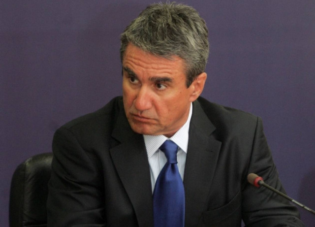 Σύγκλιση των θεσμικών οργάνων ζητά ο Α. Λοβέρδος