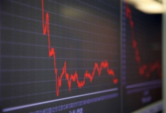 Η πολιτική αβεβαιότητα οδήγησε σε πτώση το XA