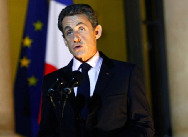 Ο Σαρκοζί προειδοποιεί το Ιράν
