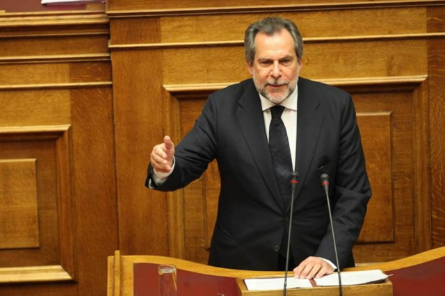 Χ. Παπουτσής: «Απόψε φάνηκε τι σημαίνει ηθική στην πολιτική»