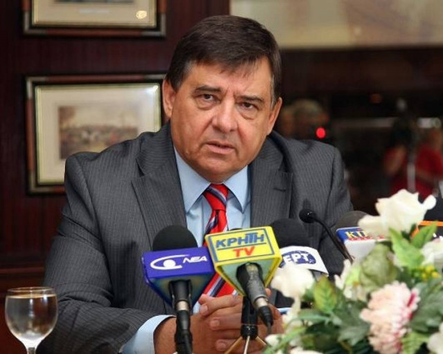 Δημόσια έκκληση σε Σαμαρά από Καρατζαφέρη