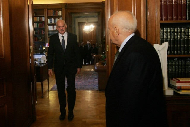 Τι έγινε στη συνάντηση με τον Κ.Παπούλια