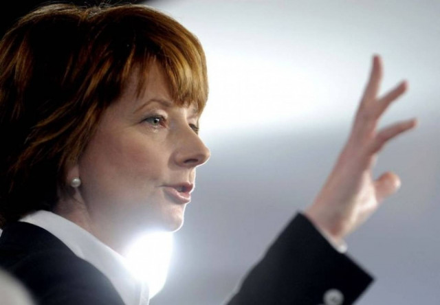 Πιέζει την Ελλάδα και η Τζούλια Γκίλαρντ