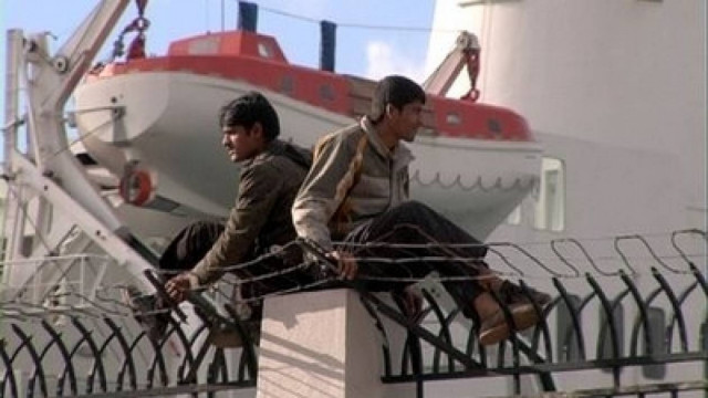 Κρύφτηκαν σε φορτηγό με προορισμό την Ιταλία