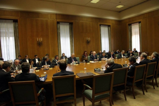 Οι αναγκαίες ενέργειες για το νέο πακέτο