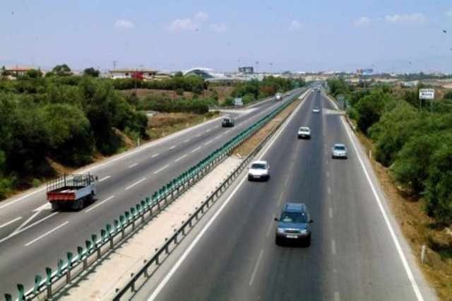 Χωρίς πιστοποιητικό καταλληλότητας 40.000 οχήματα