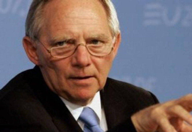 Σόιμπλε: Η Ιταλία είναι πολύ μεγάλη για να σωθεί από το EFSF