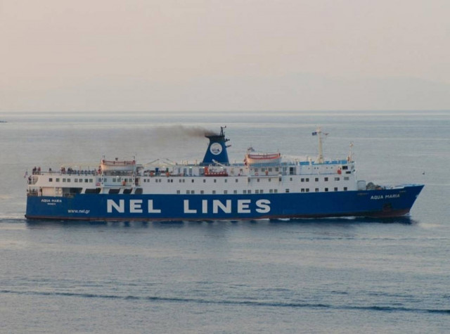 Πρόβλημα σε πλοίο στο λιμάνι του Λαυρίου